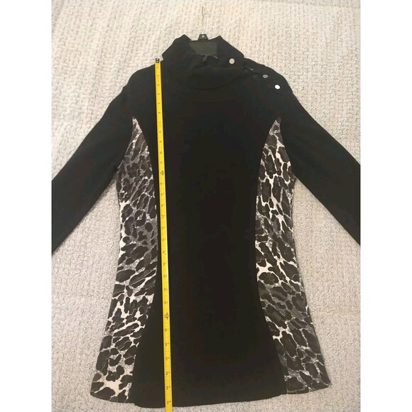 Cache Turtleneck Leopard Animal Print Top Sm Black Preppy Office Comfy Classic - Picture 8 of 9